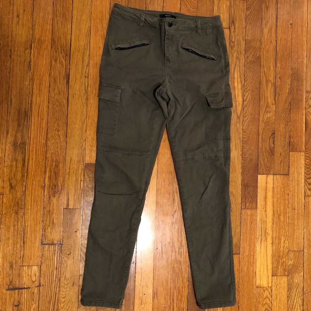 🔴SOLD🔴 Olive cargo skinny pants